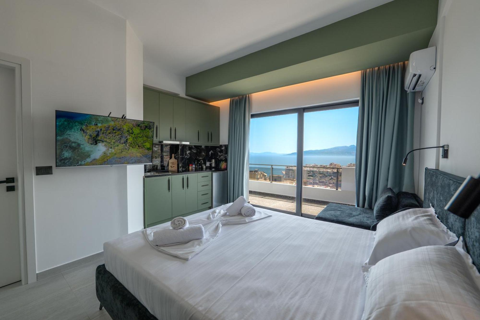 Euphoria Apartment